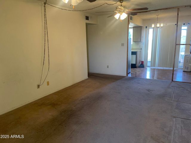 17227 N 16TH Drive 6, Phoenix, AZ 85023