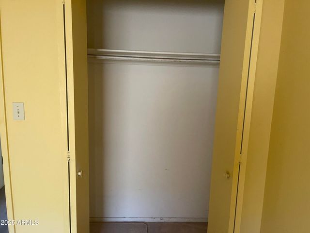 17227 N 16TH Drive 6, Phoenix, AZ 85023