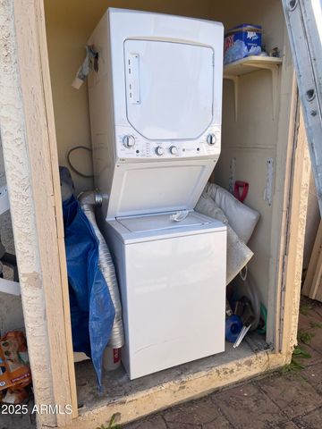 17227 N 16TH Drive 6, Phoenix, AZ 85023