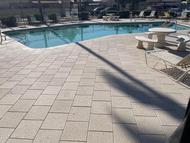 17227 N 16TH Drive 6, Phoenix, AZ 85023