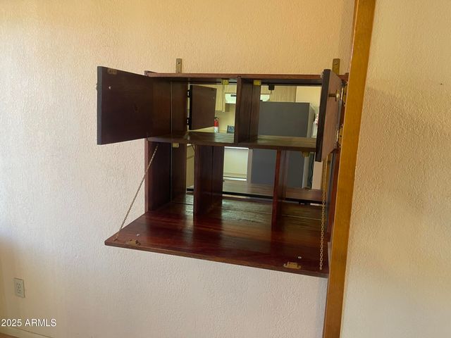 17227 N 16TH Drive 6, Phoenix, AZ 85023