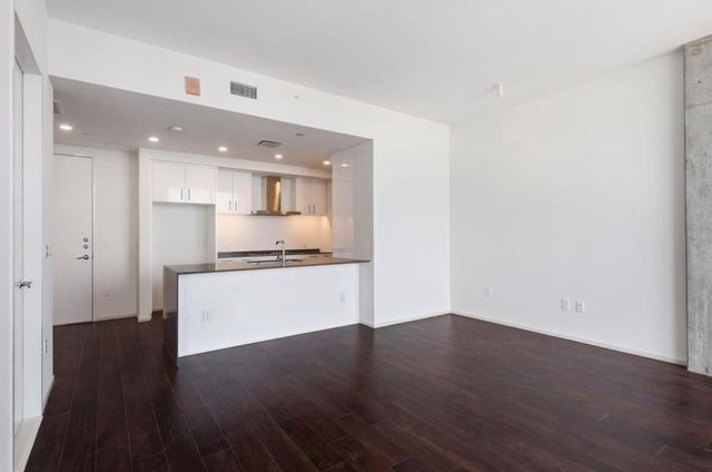 301 West Ave 4108, Austin, TX 78701