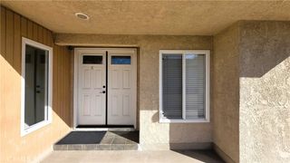 608 Hawthorne Street E, Glendale, CA 91204