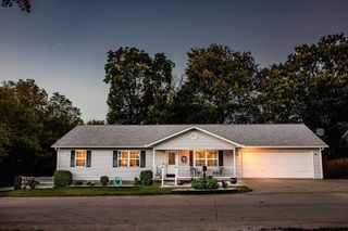 102 Paradise Cove Lane, Berryville, AR 72616