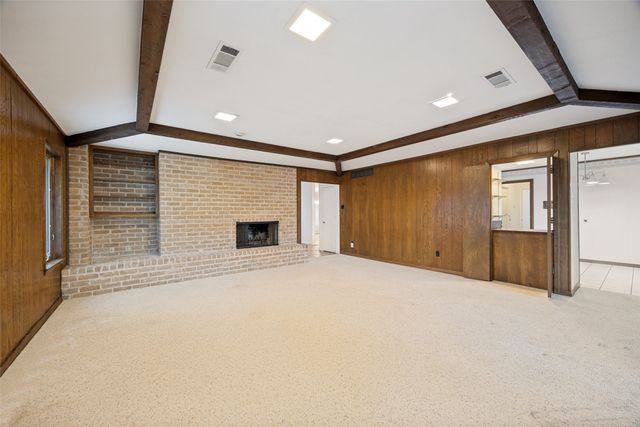 6727 Southpoint Drive, Dallas, TX 75248