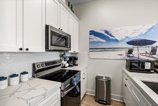 4219 Grayson Drive, Galveston, TX 77554