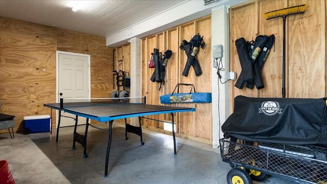4219 Grayson Drive, Galveston, TX 77554