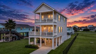 4219 Grayson Drive, Galveston, TX 77554