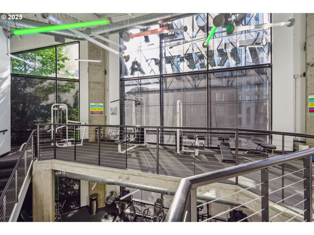 1030 Nw 12TH Ave 415, Portland, OR 97209