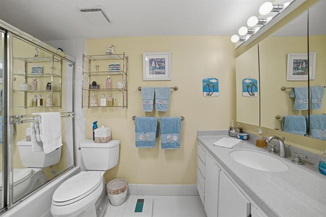 8751 Holly Court 104, Tamarac, FL 33321