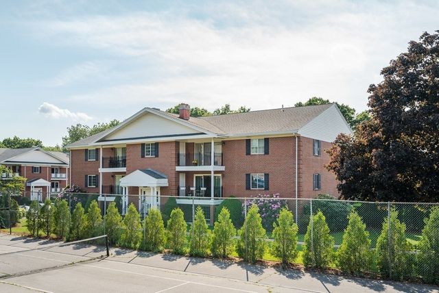 5 April Ln 31, Lexington, MA 02421