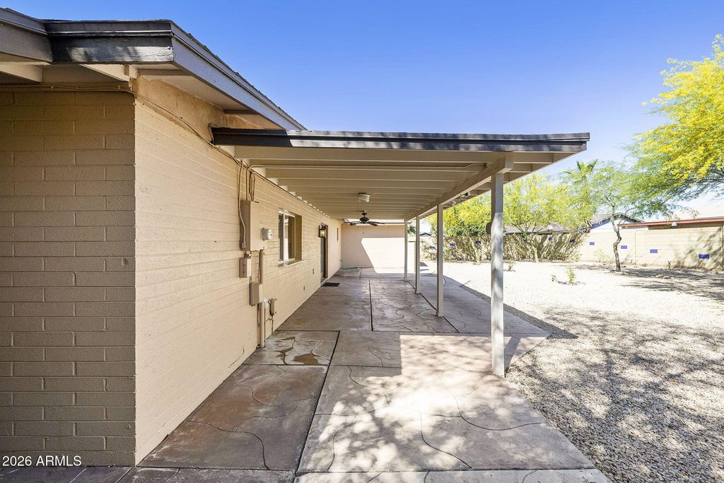 Image 37 of property listing at 4538 W PURDUE Avenue, Glendale, AZ 85302