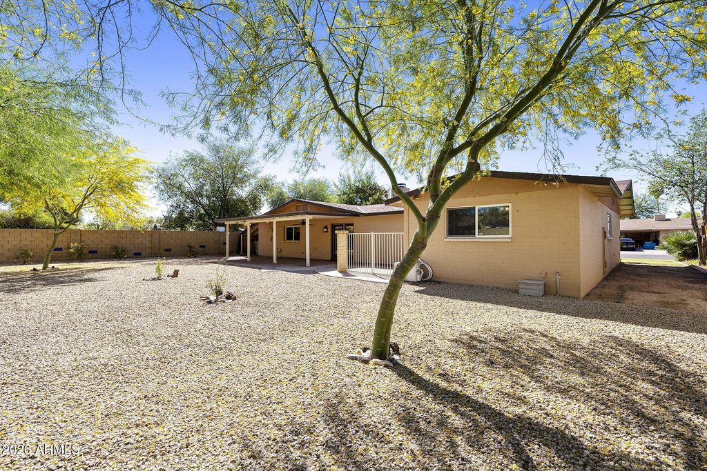 Image 46 of property listing at 4538 W PURDUE Avenue, Glendale, AZ 85302
