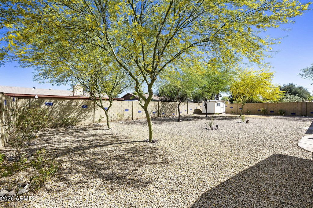 Image 47 of property listing at 4538 W PURDUE Avenue, Glendale, AZ 85302