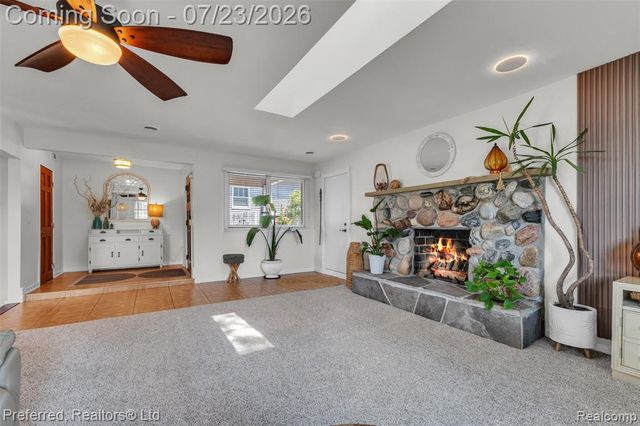 4337 Windiate Park Drive, Waterford, MI 48329