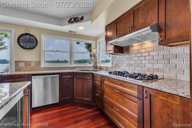 4337 Windiate Park Drive, Waterford, MI 48329