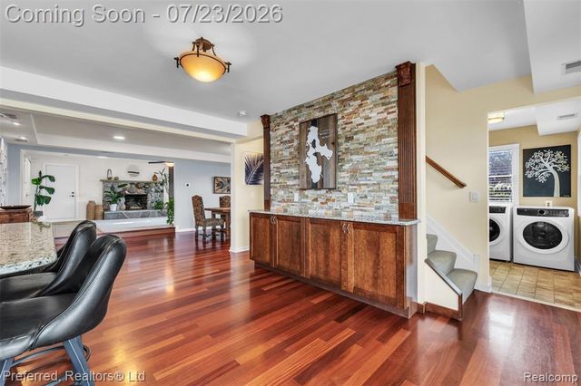 4337 Windiate Park Drive, Waterford, MI 48329