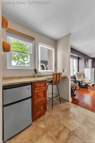 4337 Windiate Park Drive, Waterford, MI 48329