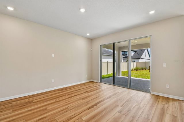5921 BRISTLE OAK STREET, Mount Dora, FL 32757