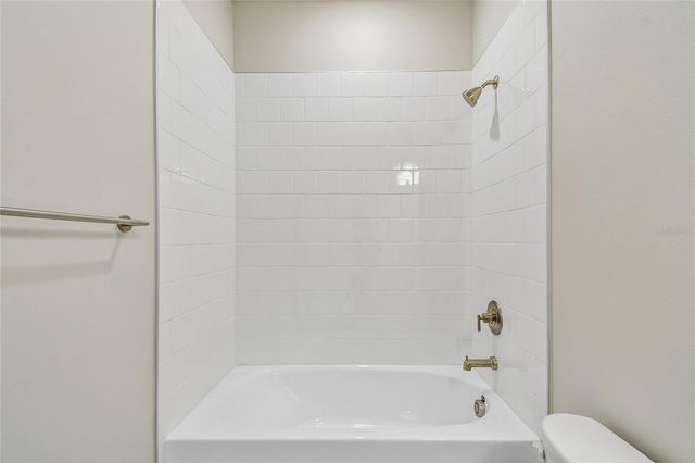 5921 BRISTLE OAK STREET, Mount Dora, FL 32757