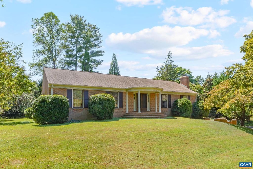 311 GLOUCESTER RD, Charlottesville, VA 22901