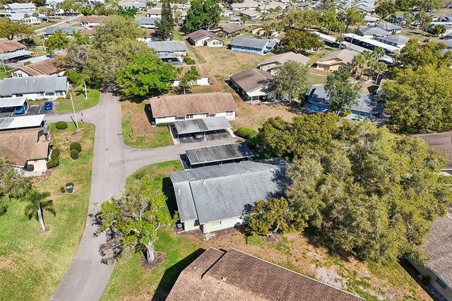 2216 GRENADIER DRIVE, Sun City Center, FL 33573