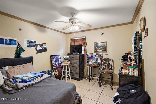 2383 W Clubview Circle, Yazoo City, MS 39194