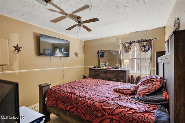2383 W Clubview Circle, Yazoo City, MS 39194