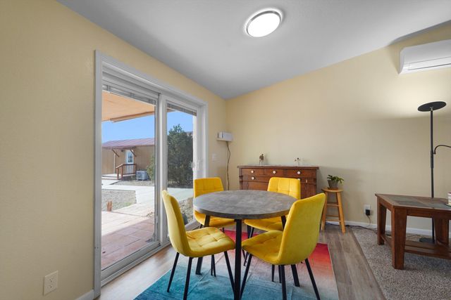 38 Lora Lane, Edgewood, NM 87015