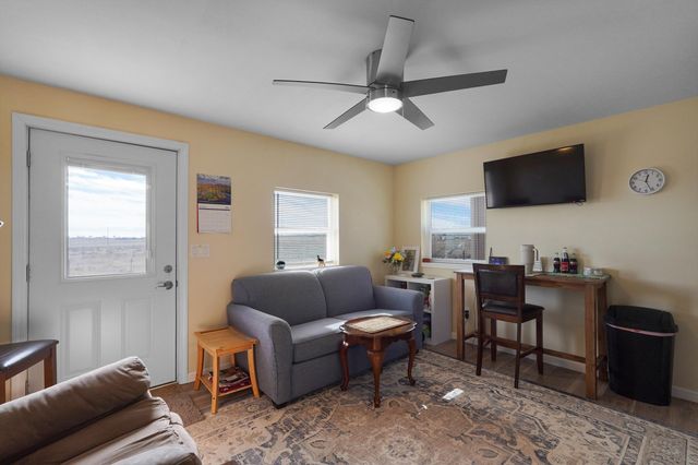 38 Lora Lane, Edgewood, NM 87015