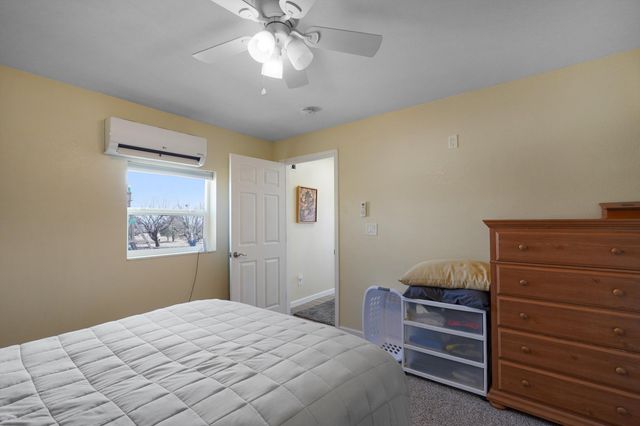 38 Lora Lane, Edgewood, NM 87015