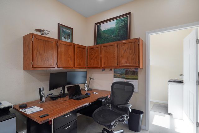 38 Lora Lane, Edgewood, NM 87015