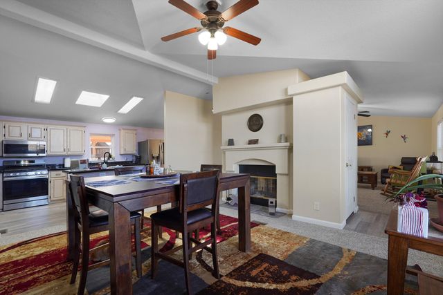 38 Lora Lane, Edgewood, NM 87015