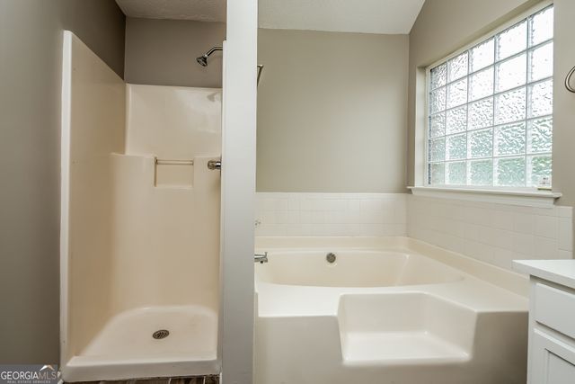 200 Bella Vista Terrace, Mcdonough, GA 30253