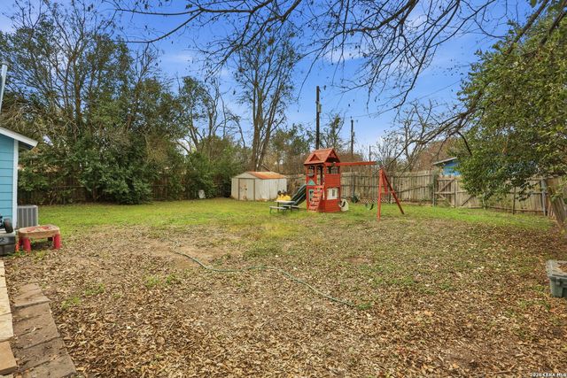 1015 CIBOLO TRL, Universal City, TX 78148