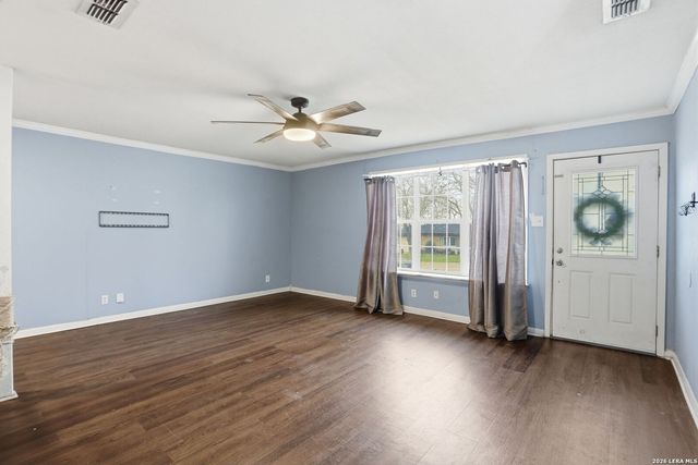 1015 CIBOLO TRL, Universal City, TX 78148
