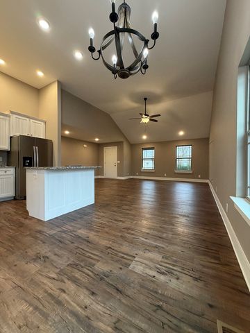 369 Village Creek Drive, Chatsworth, GA 30705