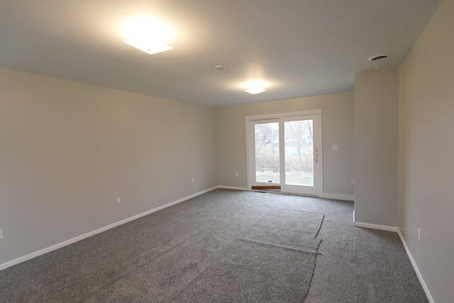 1450 Carman Street, Burton, MI 48529