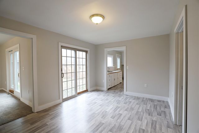 1450 Carman Street, Burton, MI 48529