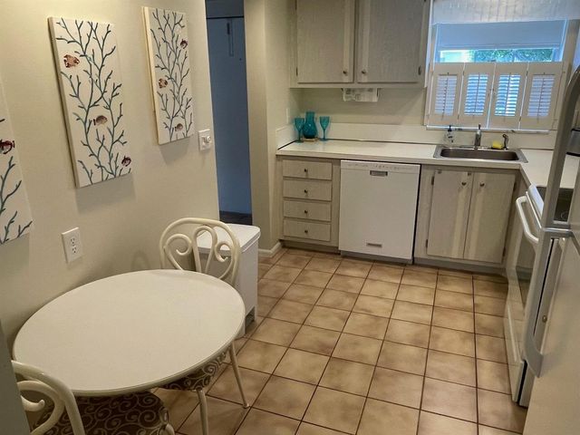 1190 W Sugar Sands Boulevard 514, Singer Island, FL 33404