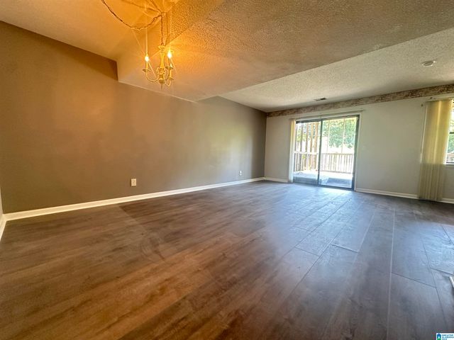 2404 HAMPSTEAD DRIVE, Birmingham, AL 35235