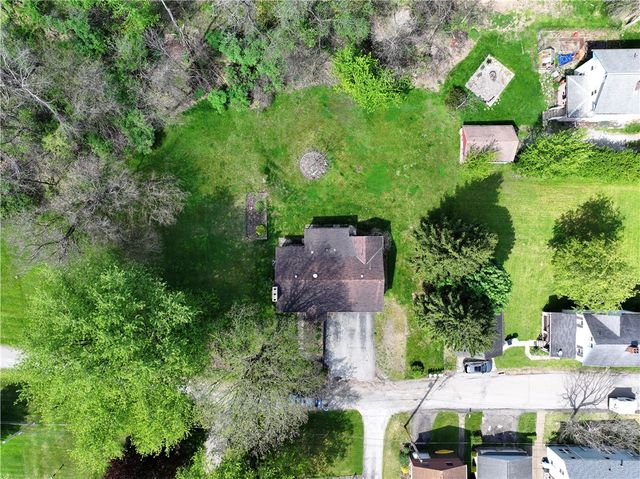 204 Pike St, Penn Hills, PA 15235
