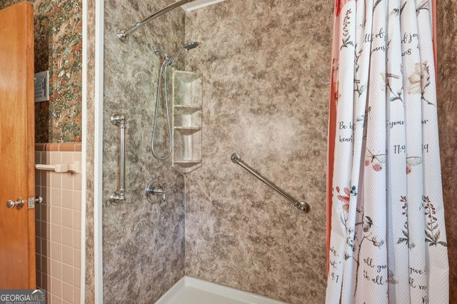 400 Harris Street, Toccoa, GA 30577