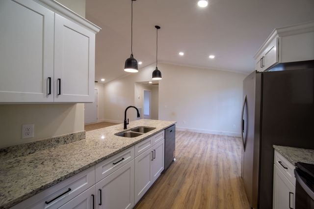 478 Hickory Ln, Sparta, TN 38583