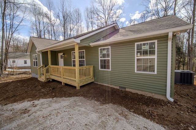 478 Hickory Ln, Sparta, TN 38583