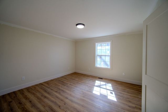 478 Hickory Ln, Sparta, TN 38583