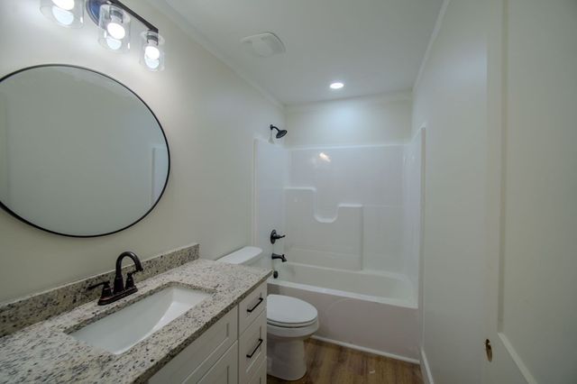 478 Hickory Ln, Sparta, TN 38583