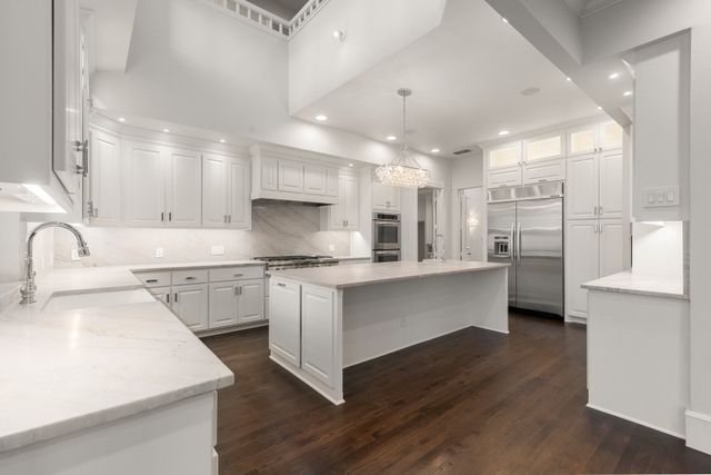 7607 MONTICELLO Parkway, Colleyville, TX 76034