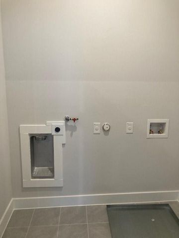 3411 Willow Springs RD B, Austin, TX 78704