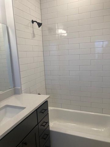 3411 Willow Springs RD B, Austin, TX 78704